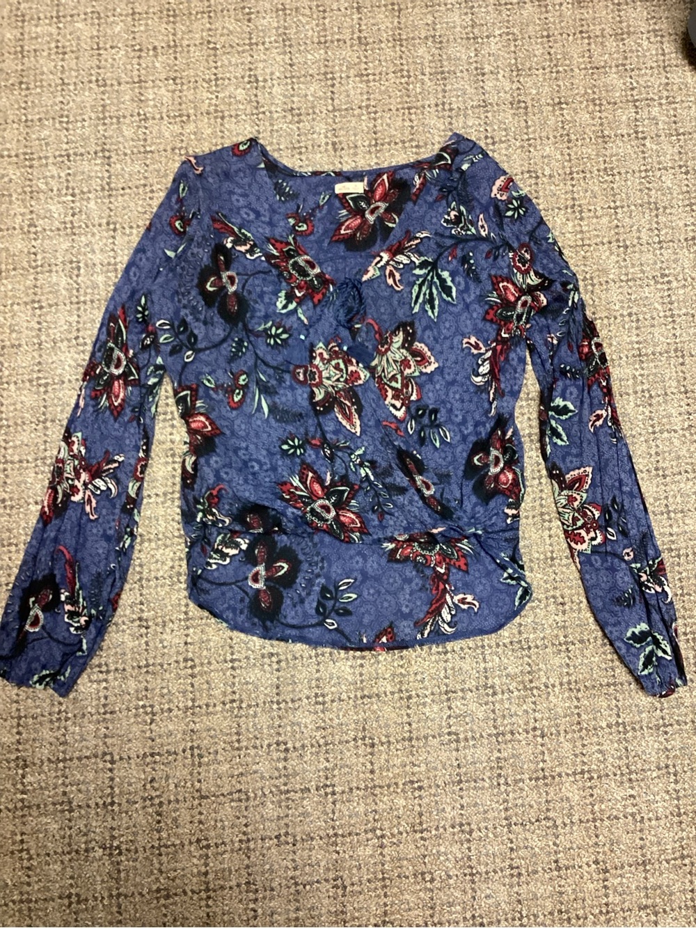 Hollister Blue Floral Wrap Long-Sleeve Blouse * Size XS